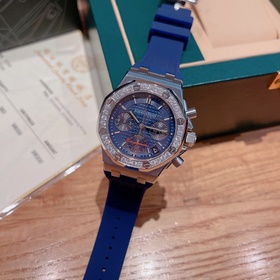 Серия AP Royal Oak практически у каждой женщины! Корпус из нержав