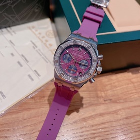 Серия AP Royal Oak практически у каждой женщины! Корпус из нержав