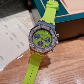 Серия AP Royal Oak практически у каждой женщины! Корпус из нержав