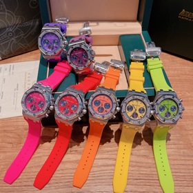 Серия AP Royal Oak практически у каждой женщины! Корпус из нержав