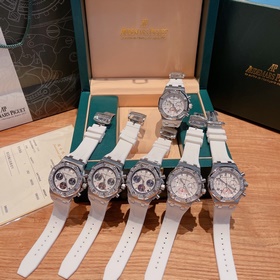 Серия AP Royal Oak практически у каждой женщины! Корпус из нержав