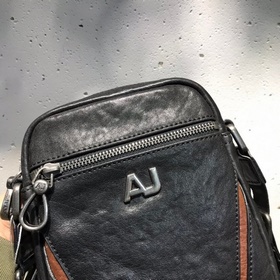 Мужская сумка через плечо Armani из импортной кожи бычка, выделан