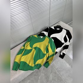 Новая коллекция осенне-зимних свитеров BV. Универсальный дизайн с