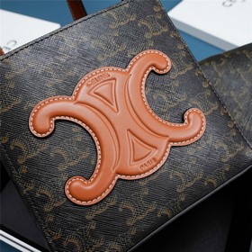 CELINE TRIOMPHE Кубическая сумка из кожи с логотипом Размер 6 x 6