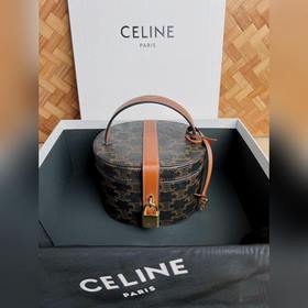 Новинка CELINE | Ретро-косметичка Vanity case в форме овальной су