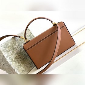 CELINE｜Новые модели осенне-зимней коллекции Новая сумка-коробка B