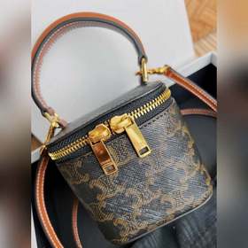 Новинка CELINE | Новая модель сумки-коробки 2022 года Сумка в фор