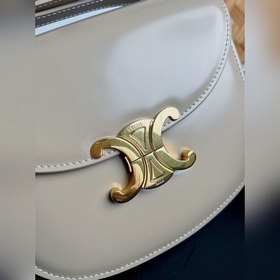 CELIN представляет новую коллекцию сумок ранней осени, в которую 