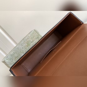 CELINE｜Новые модели для осенне-зимнего сезона Новая сумка-коробка
