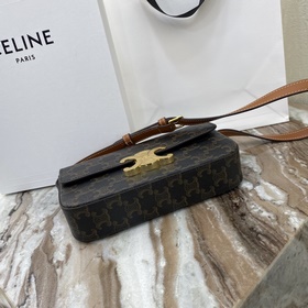 CELINE &nbsp;TRIOMPHE Сумка через плечо из телячьей кожи с ло