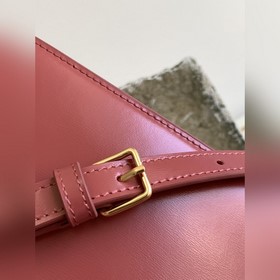 CELINE Новая сумка CUIR TRIOMPHE &nbsp;TEEN Маленькая сумка с