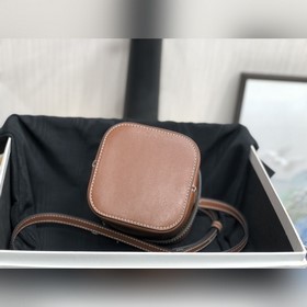 CELINE Сумка из серии OXTRIOMPHE Новый цвет и разнообразные формы