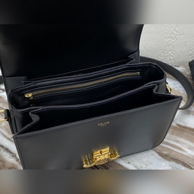 CELINE &nbsp;TRIOMPHE Средняя сумка через плечо из гладкой те