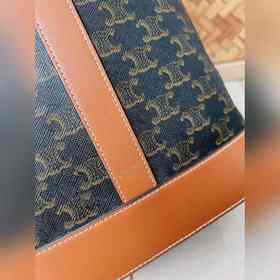 CELINE TRIOMPHE FOLCO Осенне-зимняя коллекция Серия классических
