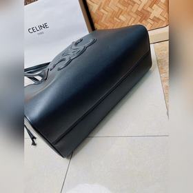 CELINE &nbsp;Новая коллекция ранней осени CABAS TRIOMPHE сумк