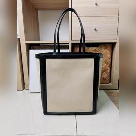 Сумка для покупок CELINE CABAS Серия сумок из пеньины от C никогд