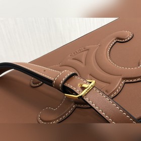 CELINE &nbsp; Сумка под мышку Triomphe  Новая сумка под мышк