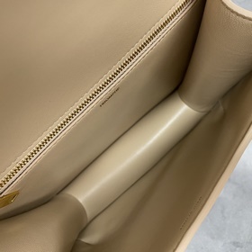 CELINE 2022 Новая коллекция Модные модели Модная сумка с цепочкой