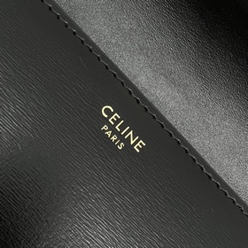 CELINE Новая коллекция, модель с подиума, сумка с цепочкой и ква