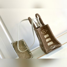 Новая сумка CELINE | CABAS THAIS, маленькая сумка из ткани TRIOMP