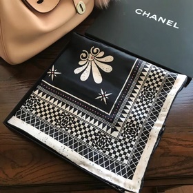 CHANEL Изысканный шелковый платок, 100% шелк с косой текстурой Те