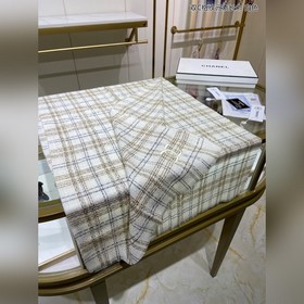CHANEL Длинный шарф с элементами виде двойной буквы C Мягкий и уд