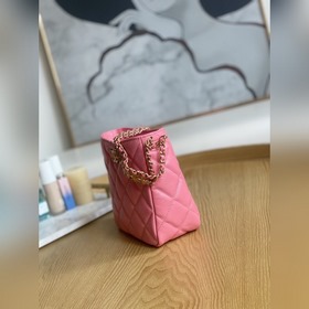 Chanel сумка с цепочкой