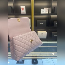 Новая осенне-зимняя коллекция сумок Chanel через плечо