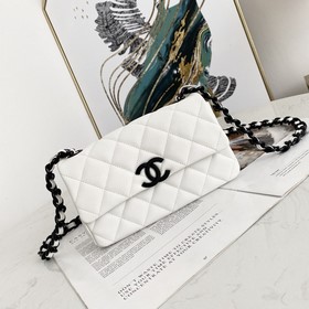 Chanel 21 весенняя коллекция &amp;nbsp; Сумка «Панда» с клапаном