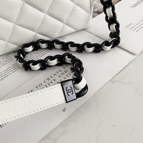 Chanel 21 весенняя коллекция &nbsp; Сумка «Панда» с клапаном 