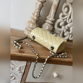 Новая модель Chanel с цветной фурнитурой CF Классическая форма, в