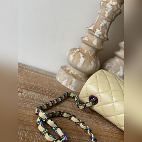 Новая модель Chanel с цветной фурнитурой CF Классическая форма, в