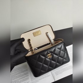 Сумка для косметики виде коробки с золотым мячом Красная сумка д