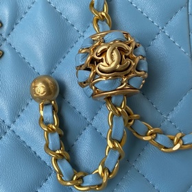CHANEL 2022 ранневесенняя сумка hobohandbag AS3259 CHANEL+ в этом