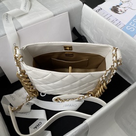 CHANEL 2022 ранневесенняя сумка hobohandbag AS3111 CHANEL+ в этом