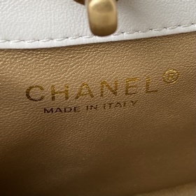 CHANEL 2022 ранневесенняя сумка hobohandbag AS3111 CHANEL+ в этом