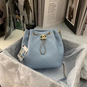 Новая осенне-зимняя коллекция сумок Chanel