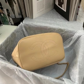 Новая осенне-зимняя коллекция сумок Chanel