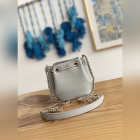 Сумка Chanel с цепочкой, серая