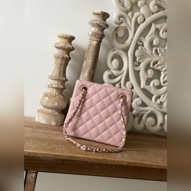 Женская сумка Chanel классического дизайна