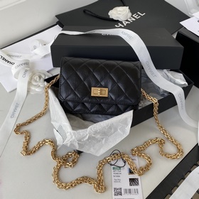 Chanel сумка с цепочкой