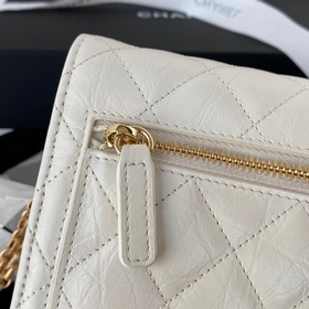 Chanel сумка с цепочкой