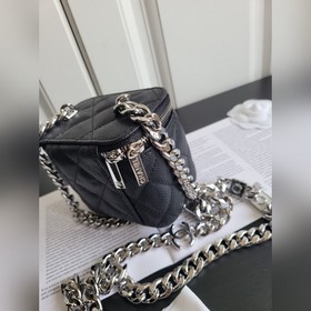 Chanel сумка с цепочкой
