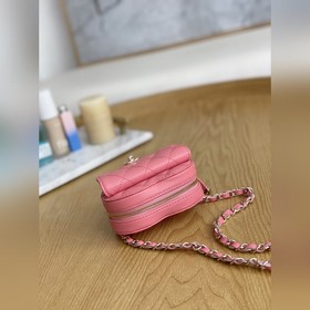 Chanel сумка с цепочкой
