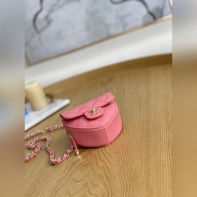 Chanel сумка с цепочкой