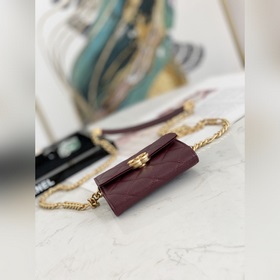 Сумка Chanel с цепочкой и крышкой Качество и внешний вид на высок