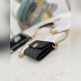 Сумка Chanel с цепочкой и крышкой Качество и внешний вид на высок