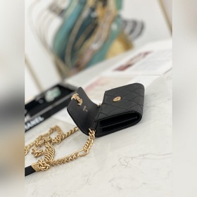 Сумка Chanel с цепочкой и крышкой Качество и внешний вид на высок