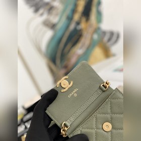 Кошелек Chanel с цепочкой Качество и внешний вид сочетаются в это