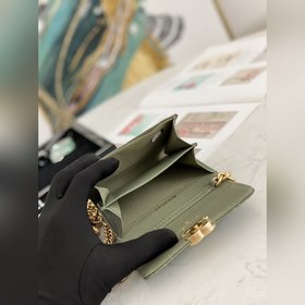 Кошелек Chanel с цепочкой Качество и внешний вид сочетаются в это